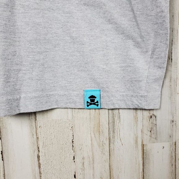 Johnny Cupcakes Graphic Tee Shirt Gray Size Medium - Picture 6 of 10